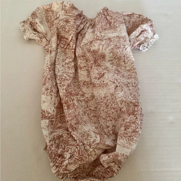 Nothing Fits But Hana Onesie Smocked Linen/Cotton 12-24 Month Puff  in Lyon - Picture 6 of 9